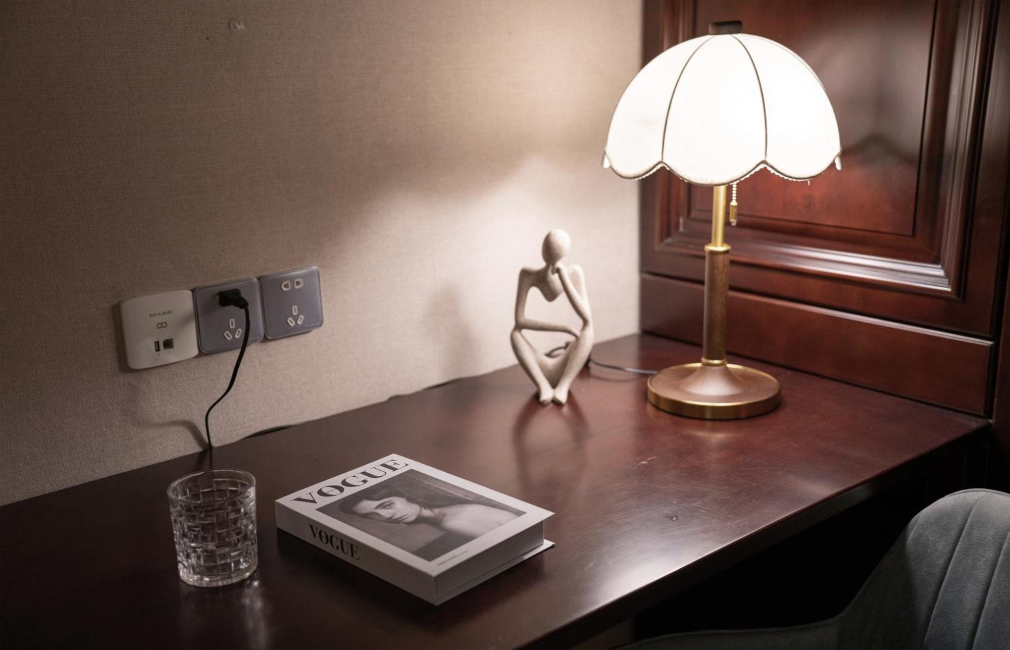 Molly - Walk To Yu Garden And The Bund 3bedrooms 1study 2 Bathrooms Elevator Appartement