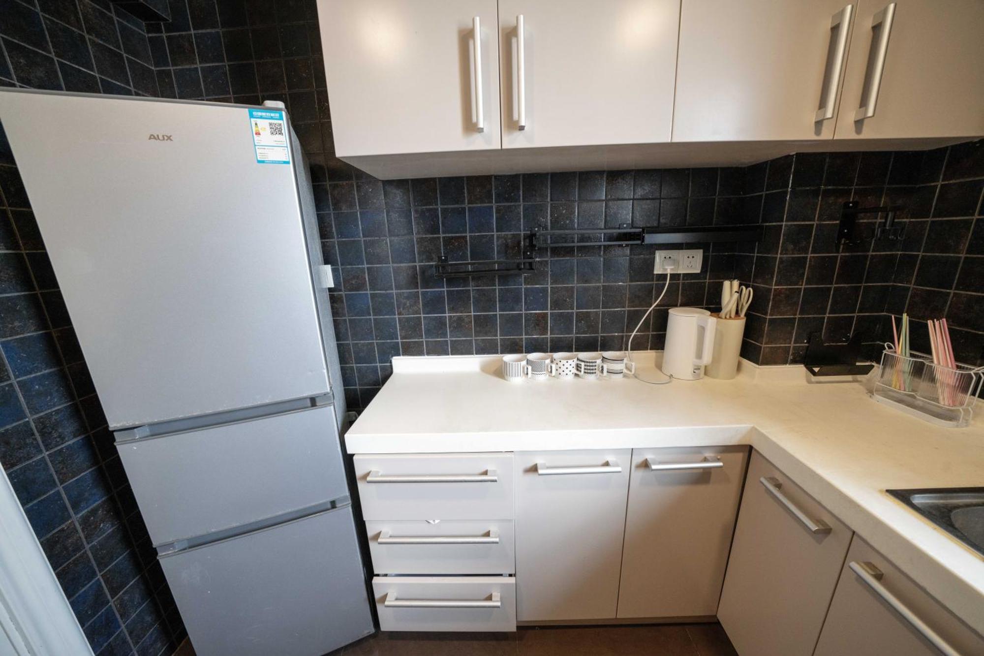 Molly - Walk To Yu Garden And The Bund 3bedrooms 1study 2 Bathrooms Elevator *