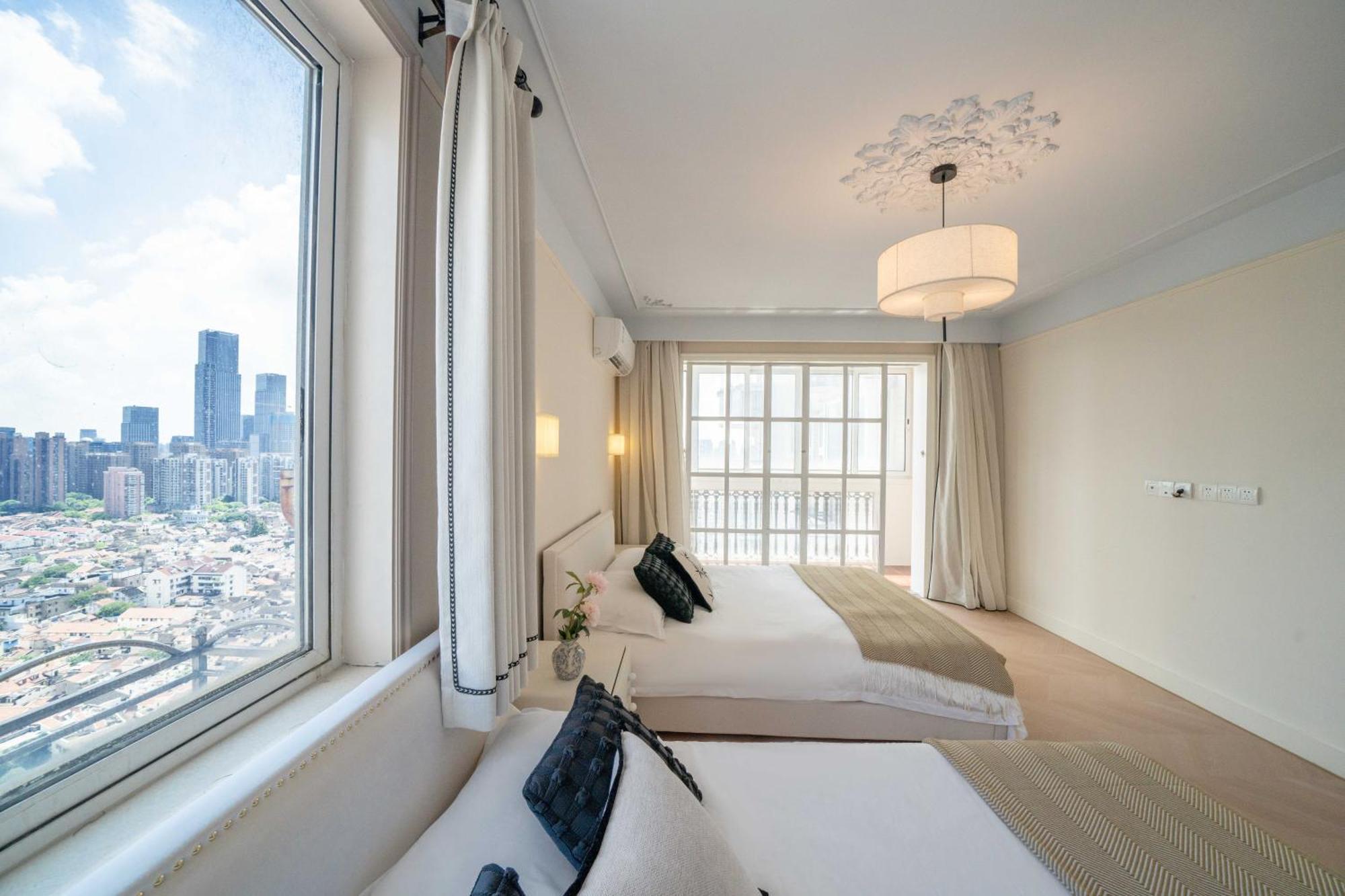 Appartement Molly - Walk To Yu Garden And The Bund 3bedrooms 1study 2 Bathrooms Elevator Shanghai