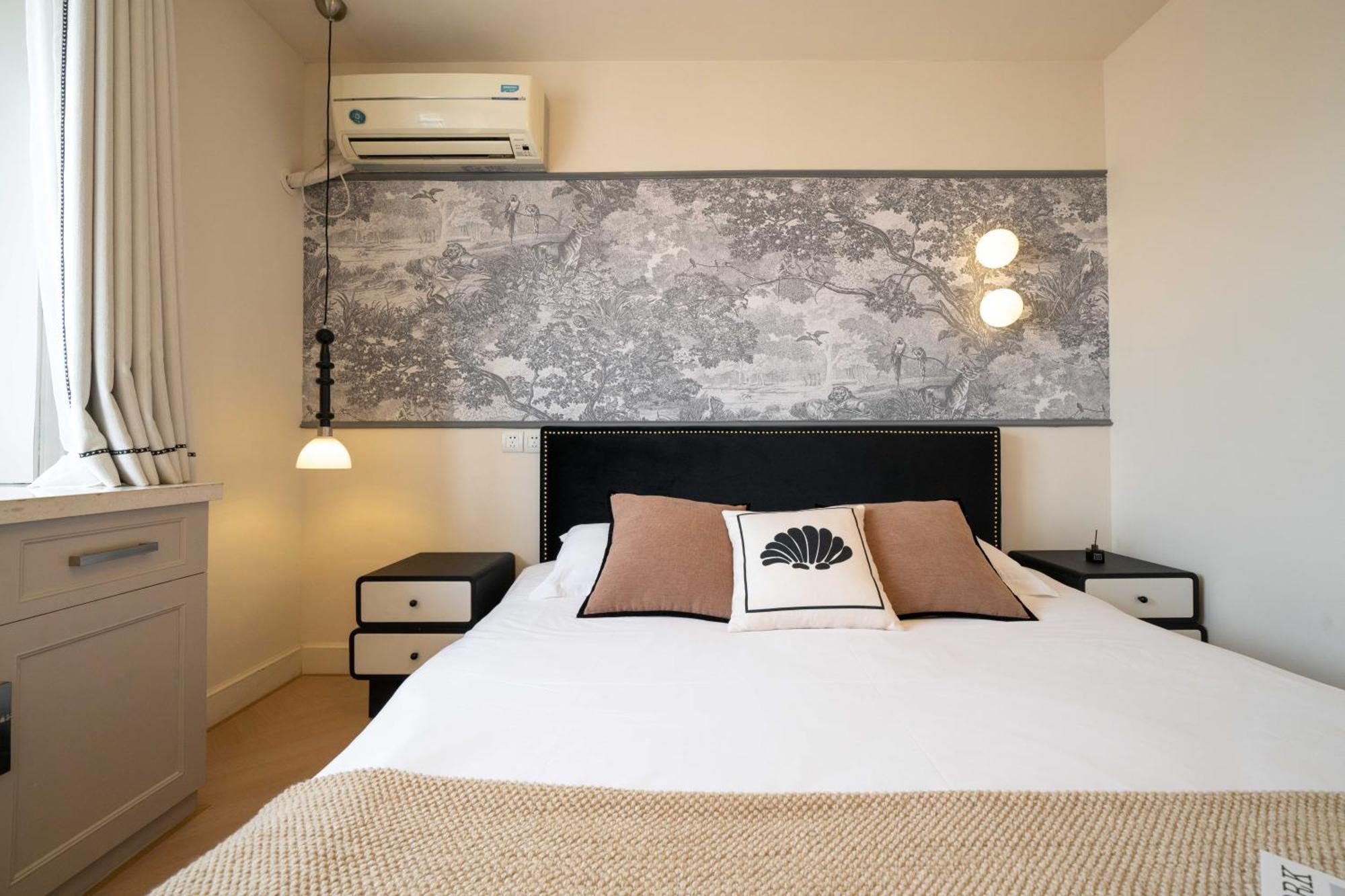 Appartement Molly - Walk To Yu Garden And The Bund 3bedrooms 1study 2 Bathrooms Elevator Shanghai