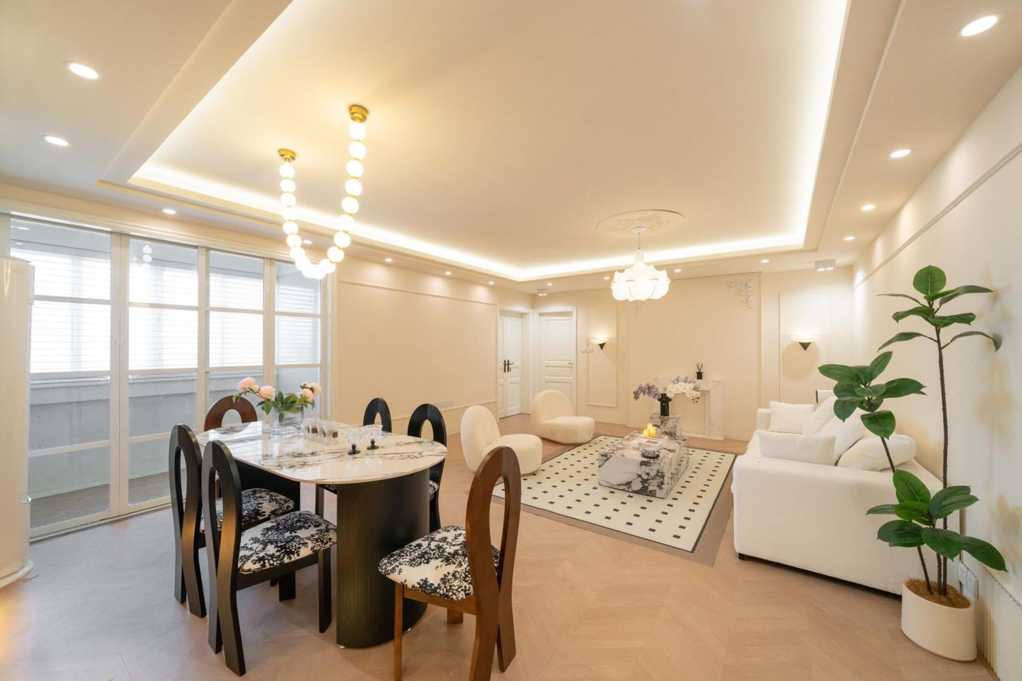 Molly - Walk To Yu Garden And The Bund 3bedrooms 1study 2 Bathrooms Elevator * Shanghai