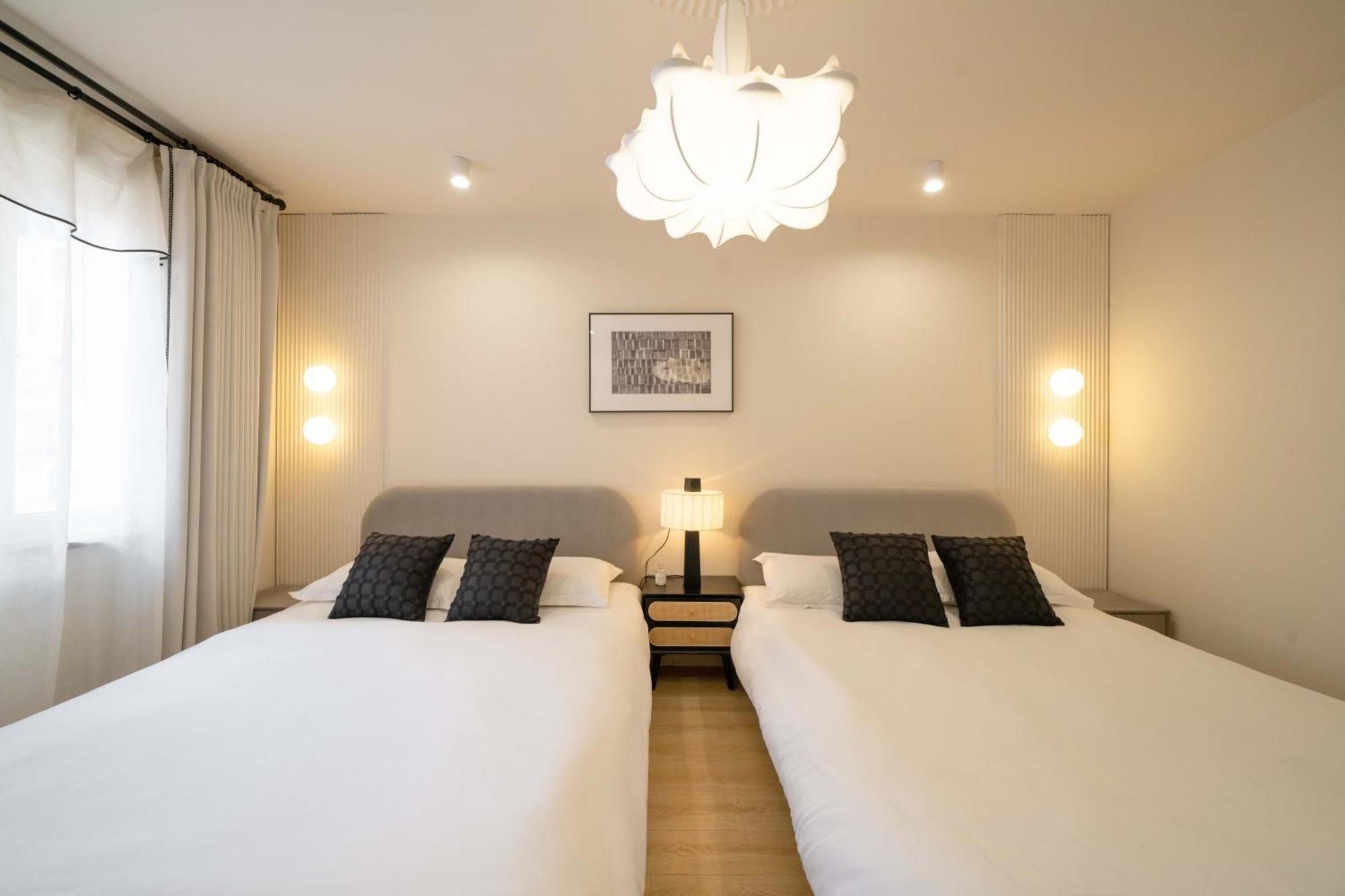 Molly - Walk To Yu Garden And The Bund 3bedrooms 1study 2 Bathrooms Elevator Shanghai